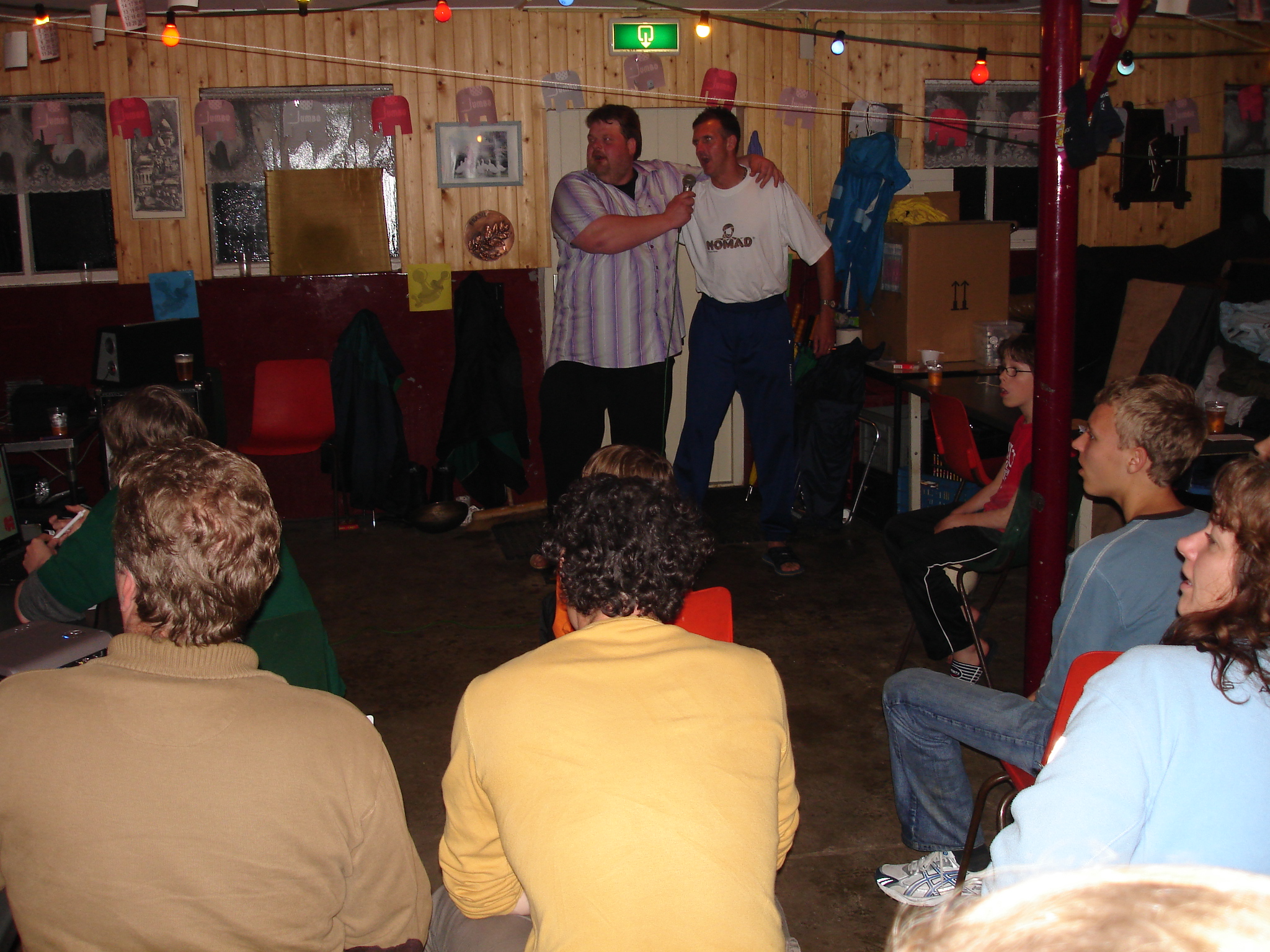 2006HWK 126.jpg